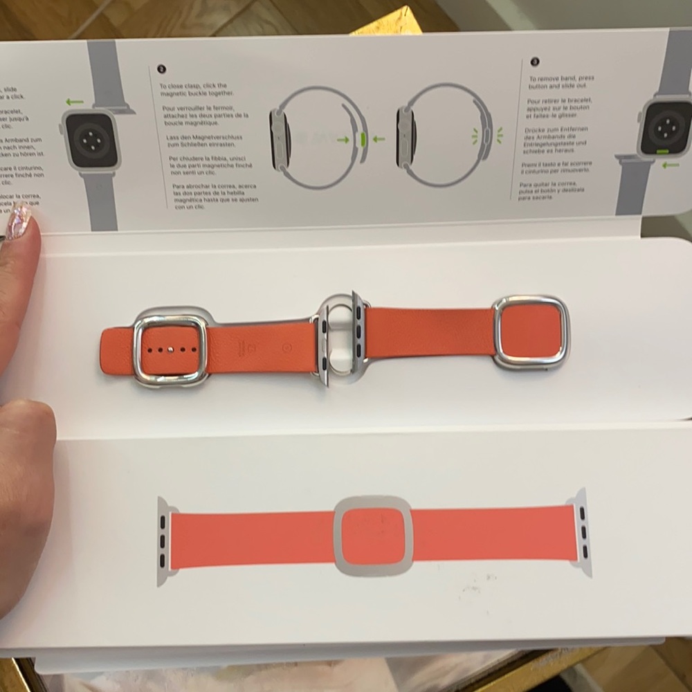 Apple Leather Watch Band for Series 6 40MM